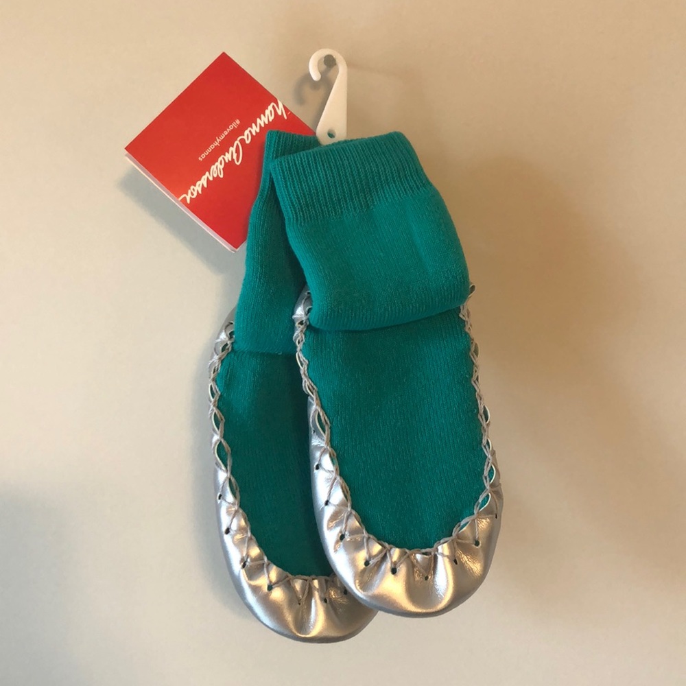 Hanna Andersson Washable Moccasins- Size 7-9 Shoe